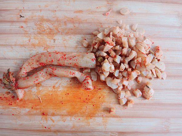 酸萝卜炒牛肉步骤2