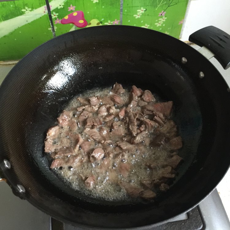 豆角牛肉焖面步骤5
