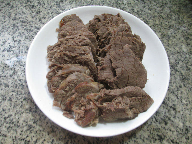 白切牛肉步骤9