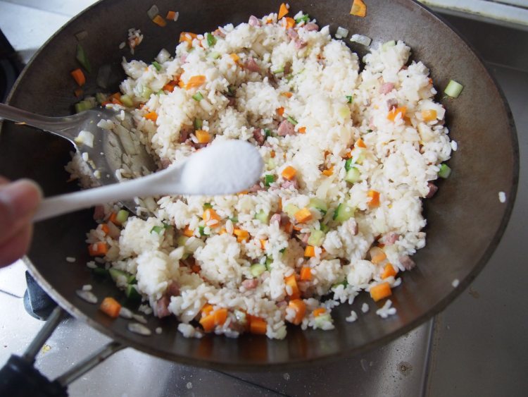 罗勒肠牛肉炒饭步骤10