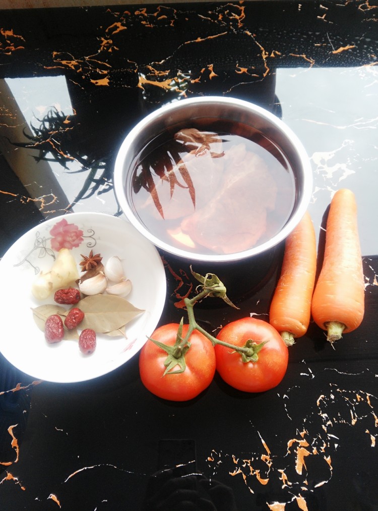 番茄炖牛肉步骤1
