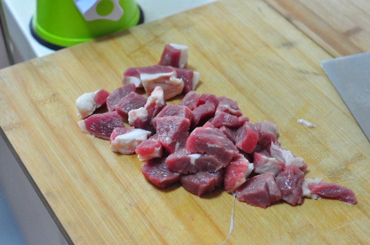 蔬菜牛肉饼步骤1