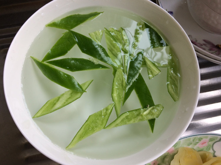 青椒咸菜炒牛肉步骤2