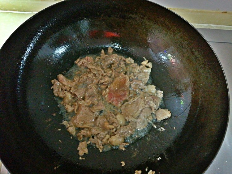 西葫芦炒牛肉步骤2