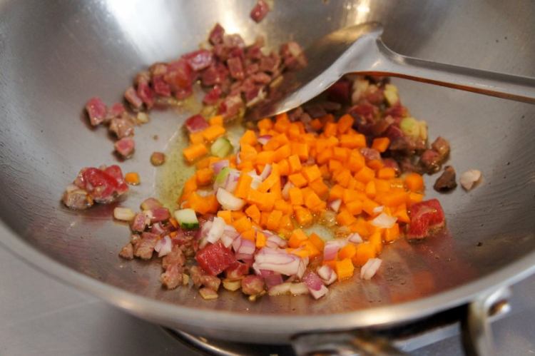 胡萝卜牛肉咖喱饭步骤6