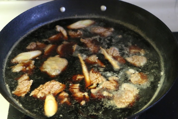 牛肉扯面步骤5