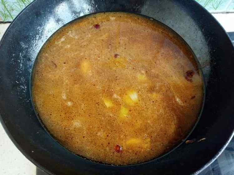 西红柿洋葱土豆炖牛肉步骤9