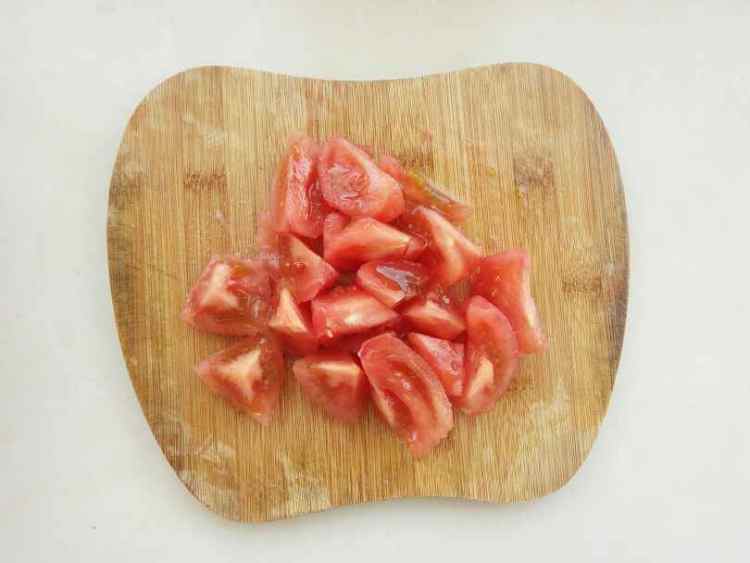 西红柿洋葱土豆炖牛肉步骤3