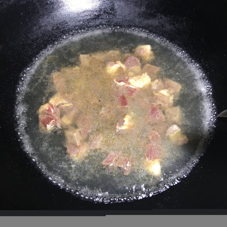 芦笋彩椒炒牛肉步骤8