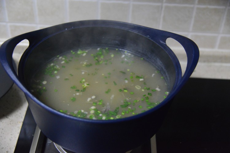 滑蛋生滚牛肉粥步骤6