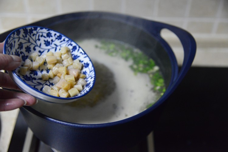 滑蛋生滚牛肉粥步骤8