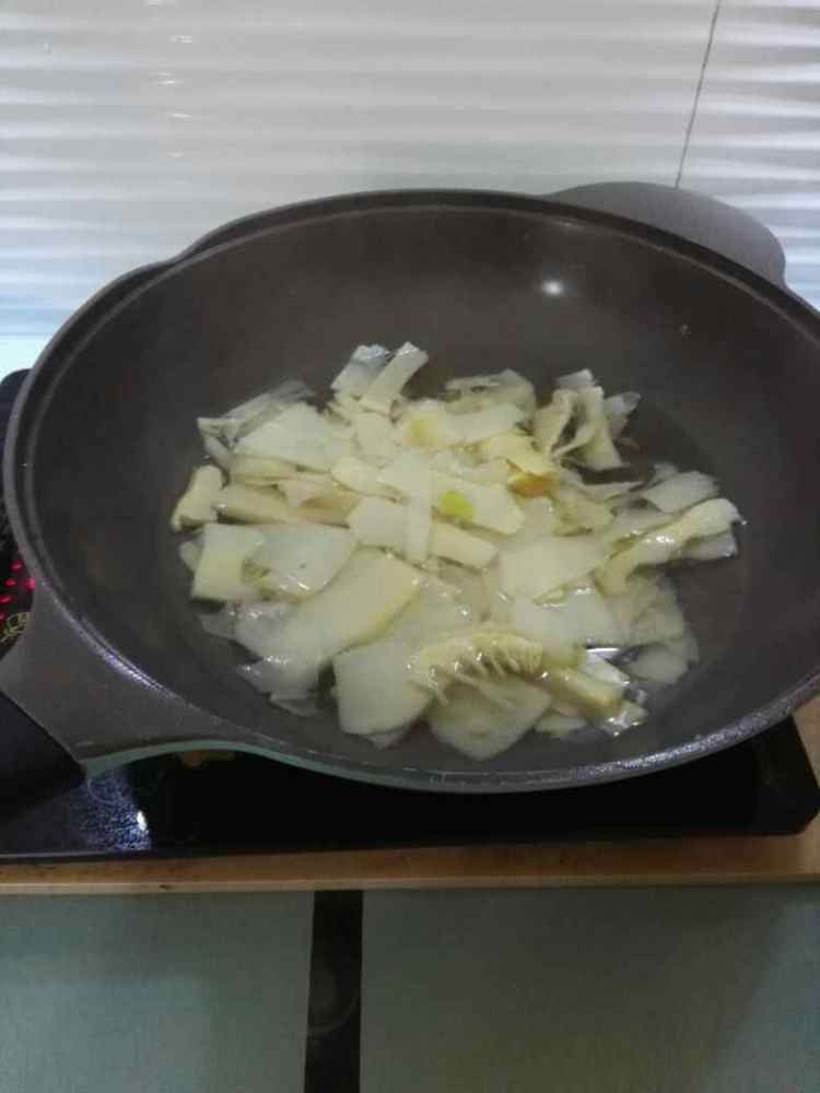 剁椒酱烧春笋牛肉步骤4