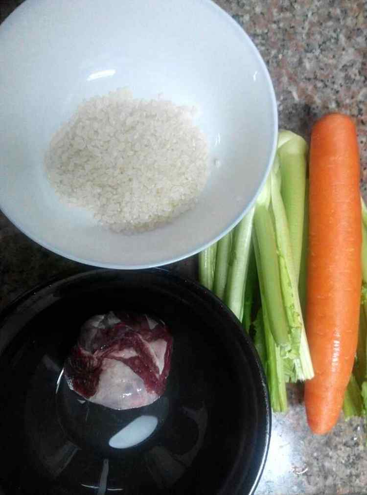 春菜牛肉粥步骤1
