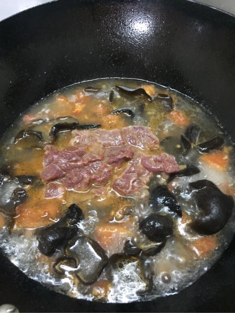 木耳番茄牛肉汤步骤6
