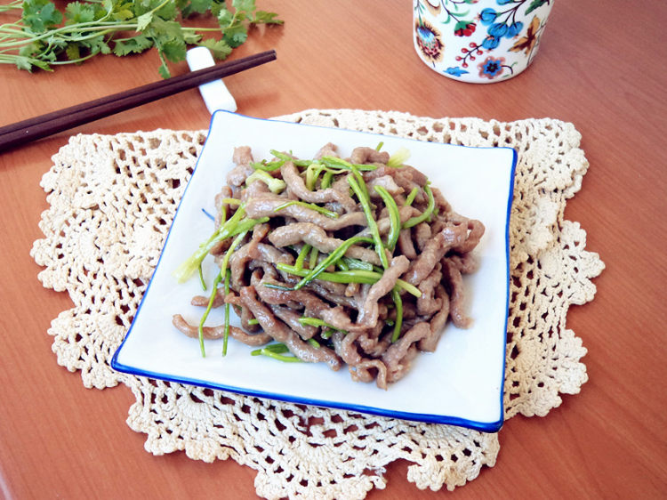芫爆牛肉丝#本味家乡步骤10