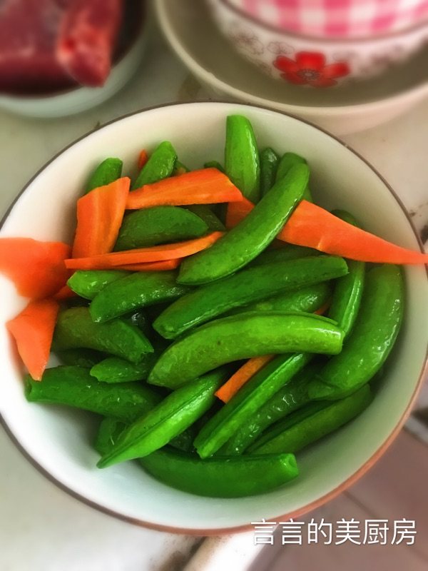 甜豆炒牛肉步骤3