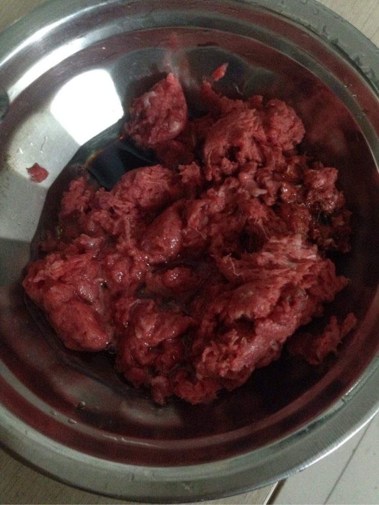 牛肉小包子步骤2