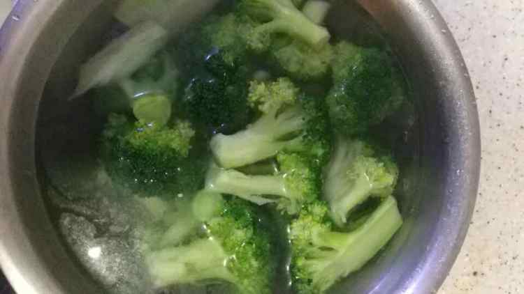 黑胡椒牛肉配西蓝花步骤6