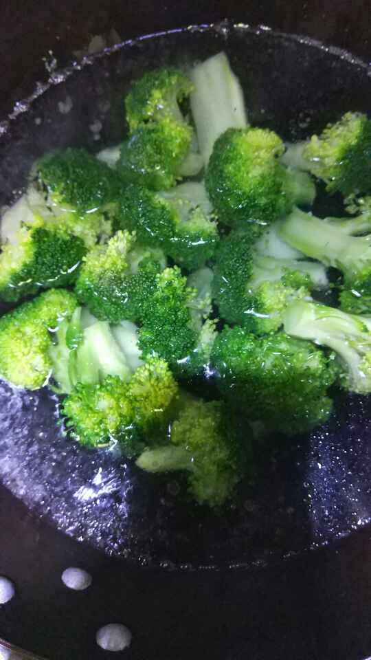 黑胡椒牛肉配西蓝花步骤5
