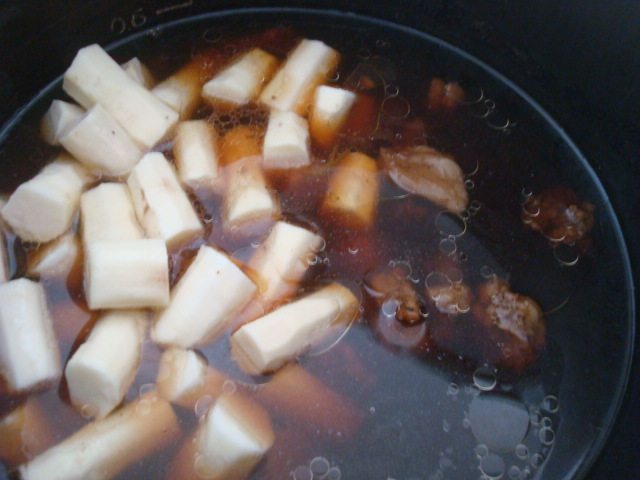 牛肉炖山药步骤7