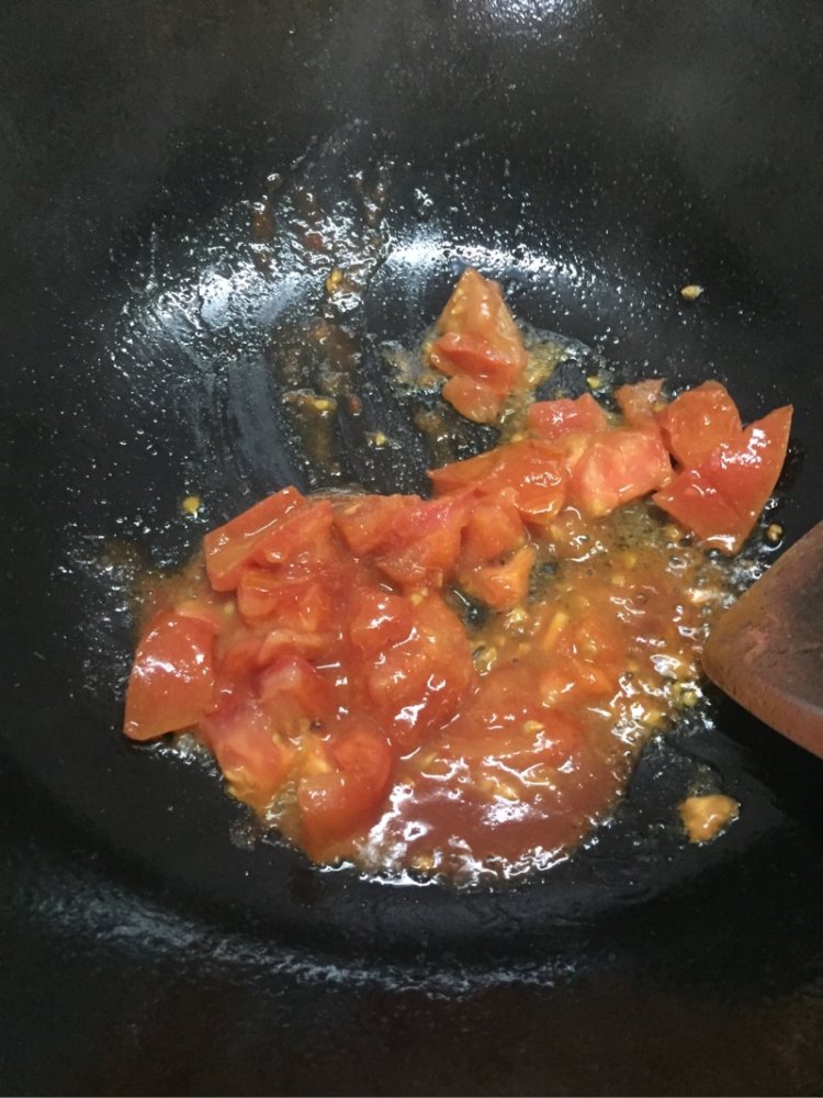 番茄土豆片煮牛肉步骤5