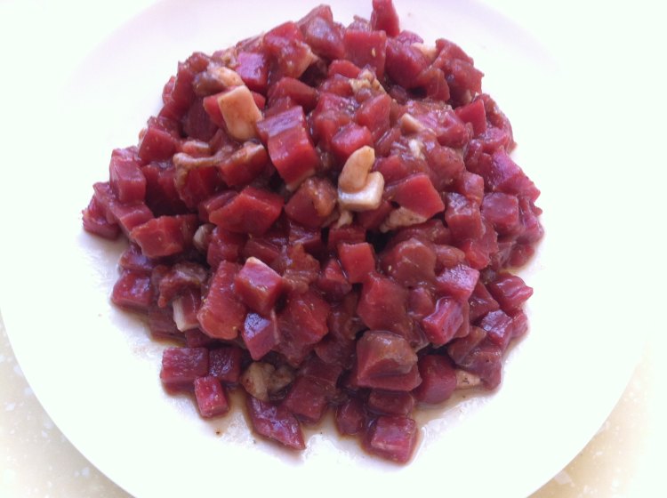 牛肉香菇烩麻食步骤8