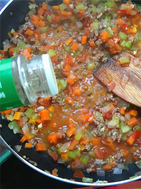 意式牛肉酱意面#百味步骤13