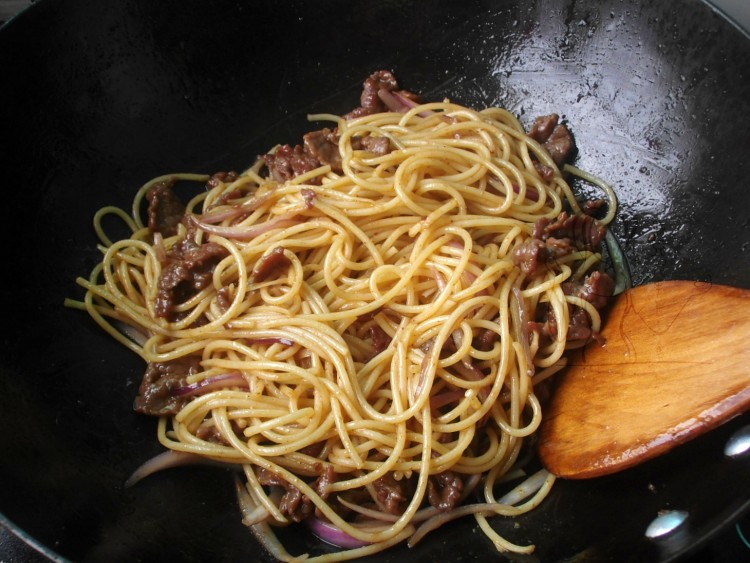 沙茶牛肉意面 #百味来步骤9