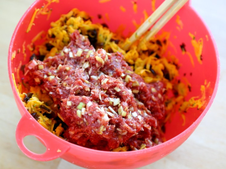南瓜牛肉水饺步骤4