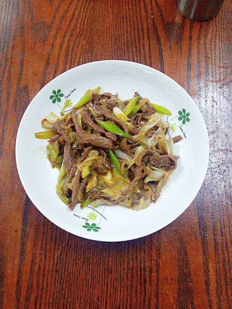 大葱炒牛肉丝步骤6