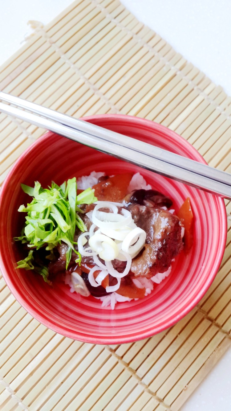 酱汁牛肉盖饭步骤7