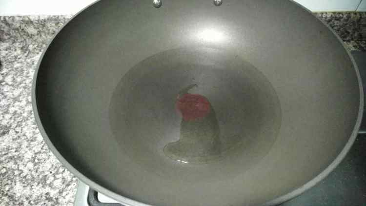 胡萝卜炒牛肉步骤5
