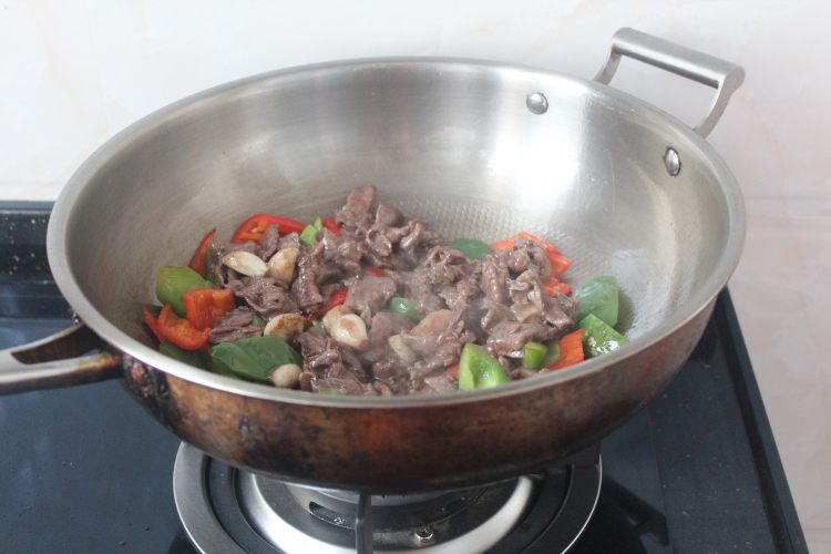 黑椒牛肉步骤7