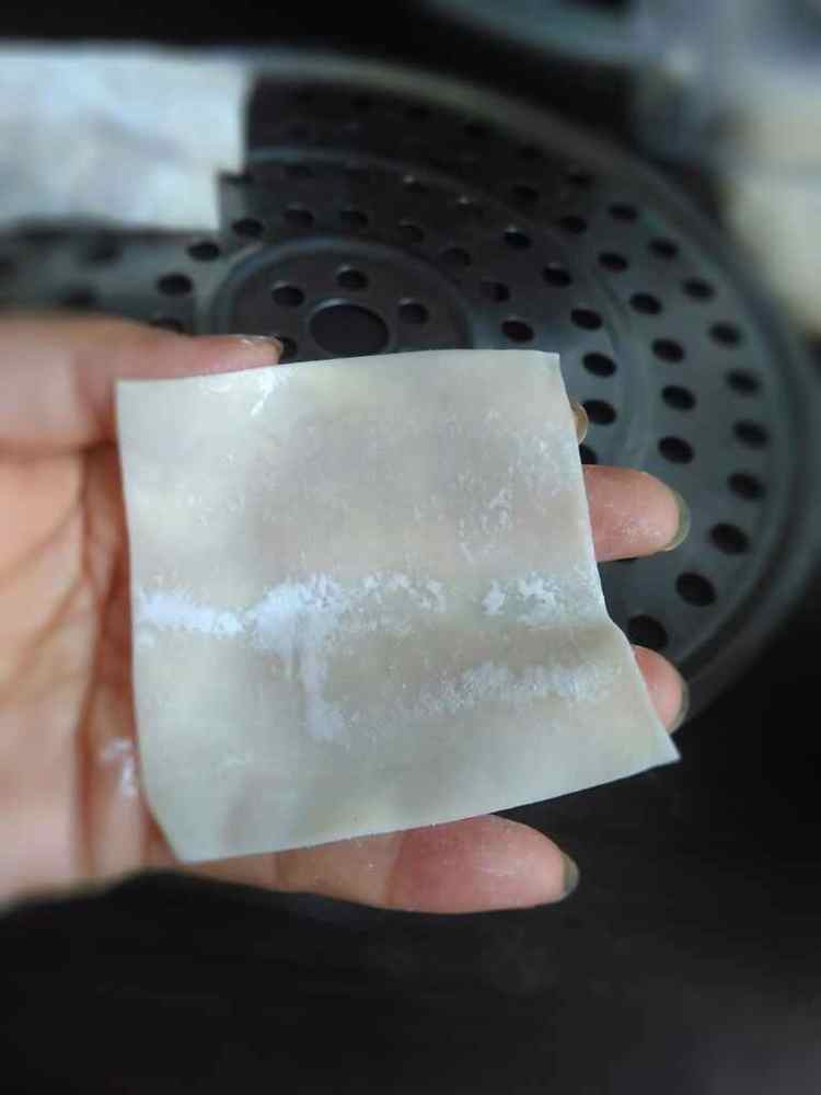 芹菜牛肉锅贴步骤11