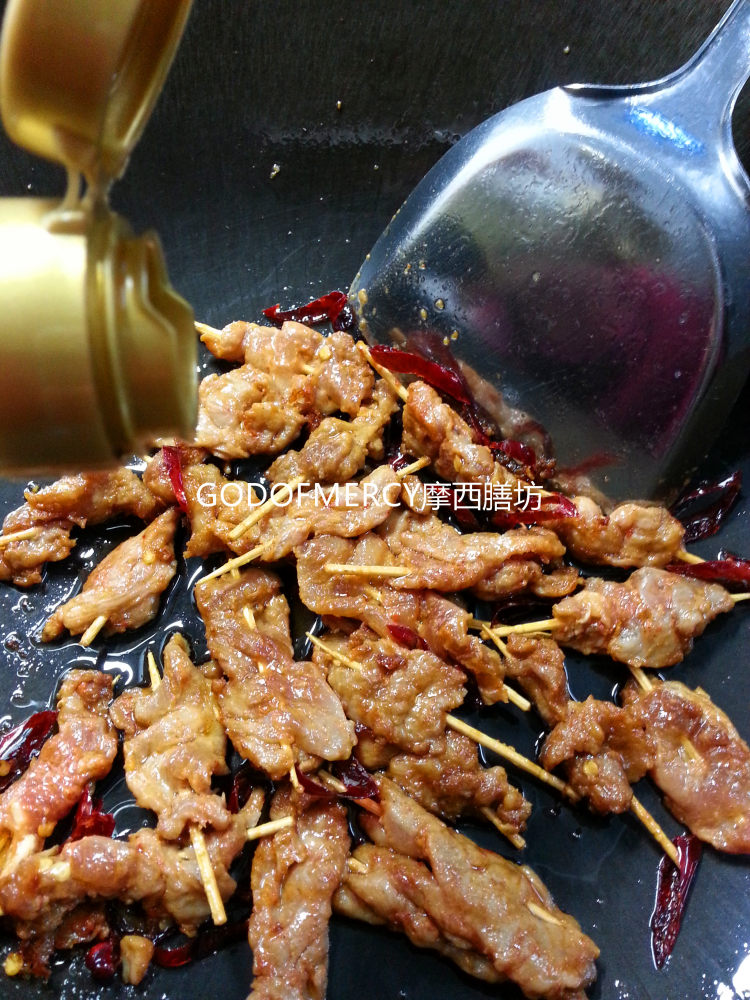 茴香孜然牙签牛肉步骤5