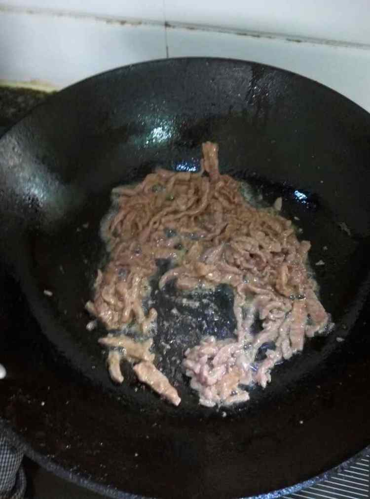 青椒牛柳#新鲜从这里步骤2