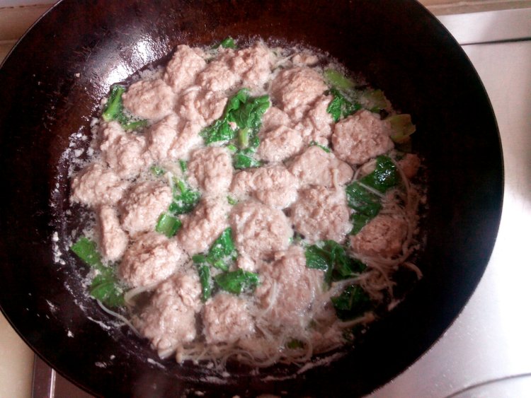 小白菜牛肉丸步骤12
