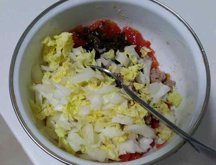 圣女果蛋白蒸牛肉步骤2