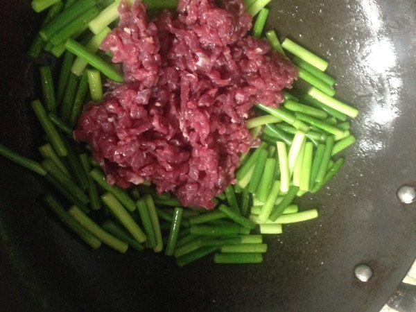蒜苗烧牛肉步骤5