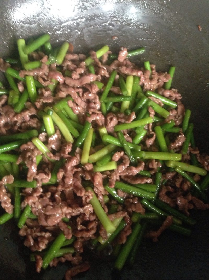 蒜苗烧牛肉步骤7