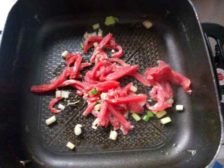牛肉炖萝卜#多效护理步骤3