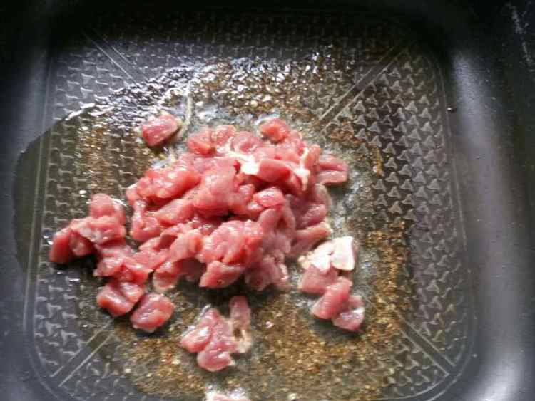 香辣牛肉酱#多效护理步骤3
