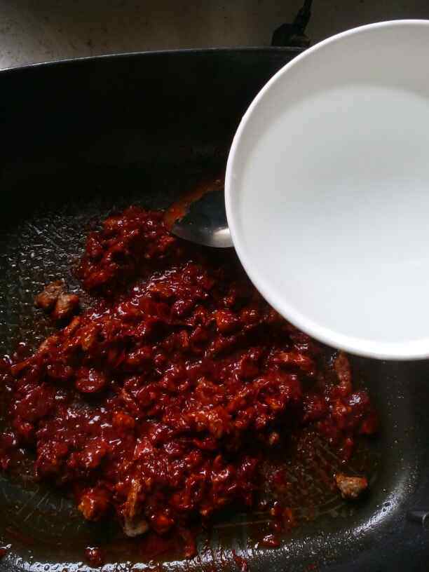 香辣牛肉酱#多效护理步骤5