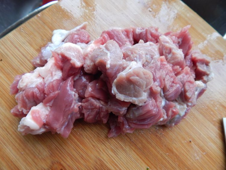 小土豆炖牛肉步骤2