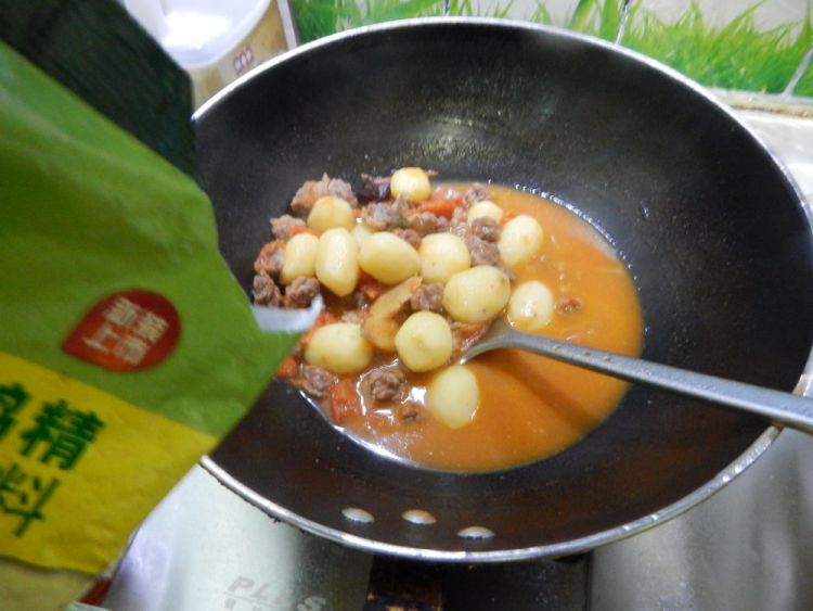 小土豆炖牛肉步骤16