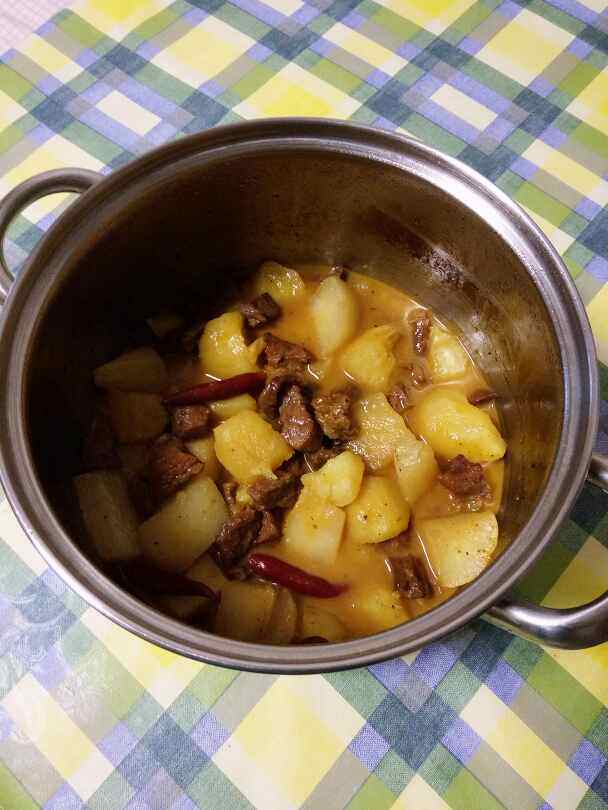 土豆萝卜炖牛肉步骤14
