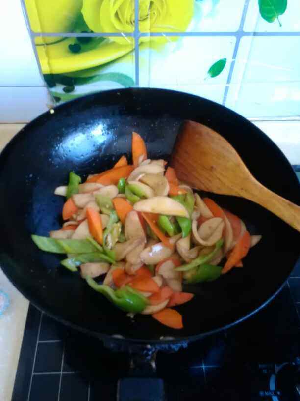 胡萝卜杏鲍菇炒牛肉片步骤11