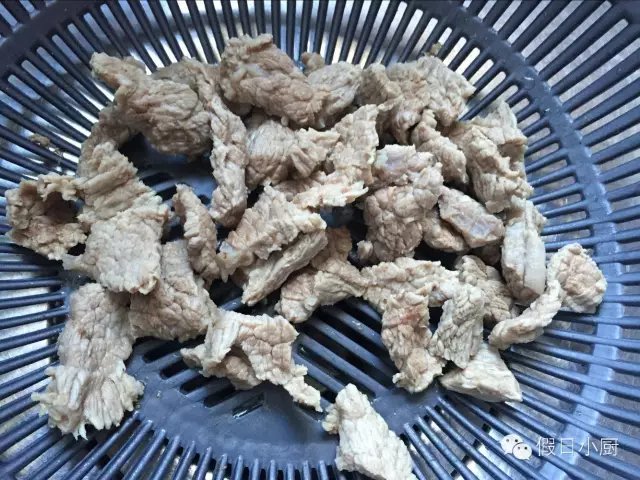 番茄多蔬牛肉汤步骤1