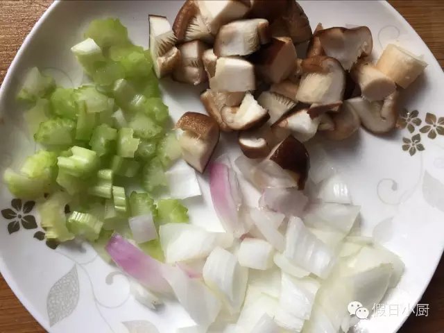 番茄多蔬牛肉汤步骤4