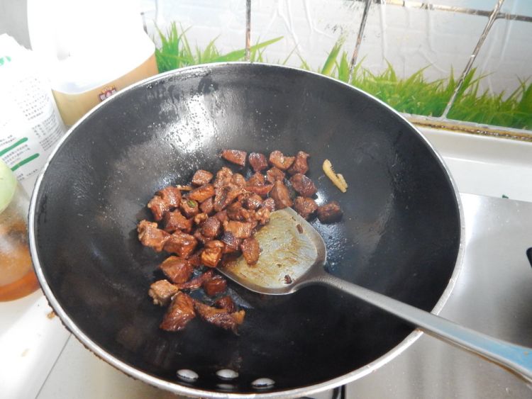 小土豆烧牛肉步骤7